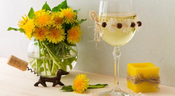 Как приготовить вино из одуванчиков с апельсинами, чтобы было вкусно и полезно