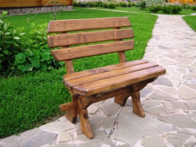 деревянная скамейка фото