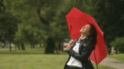 Выбираем зонт: на что обращать внимание при покупке. Какие самые качественные и долговечные?