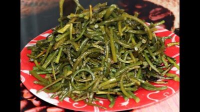 Простой рецепт корейских чесночных стрелок. Вкуснейшая закуска на зиму