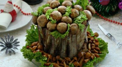 «Лесной пень» — мясное украшение стола с грибами и коньяком. Король праздничного стола!