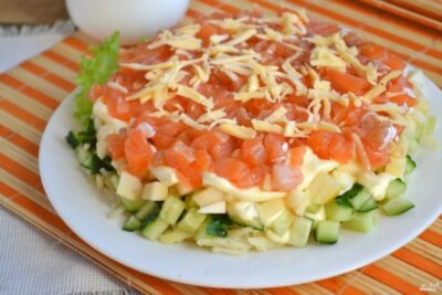 Новогодний салат «Морской гостинец». Неимоверно вкусный и очень красивый