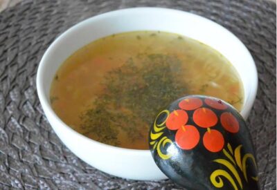 Вкуснейший, наваристый куриный суп с манной крупой. Главный секрет!